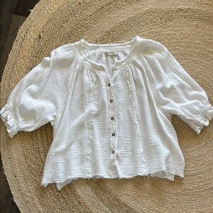 FREE PEOPLE White Button-Up Blouse